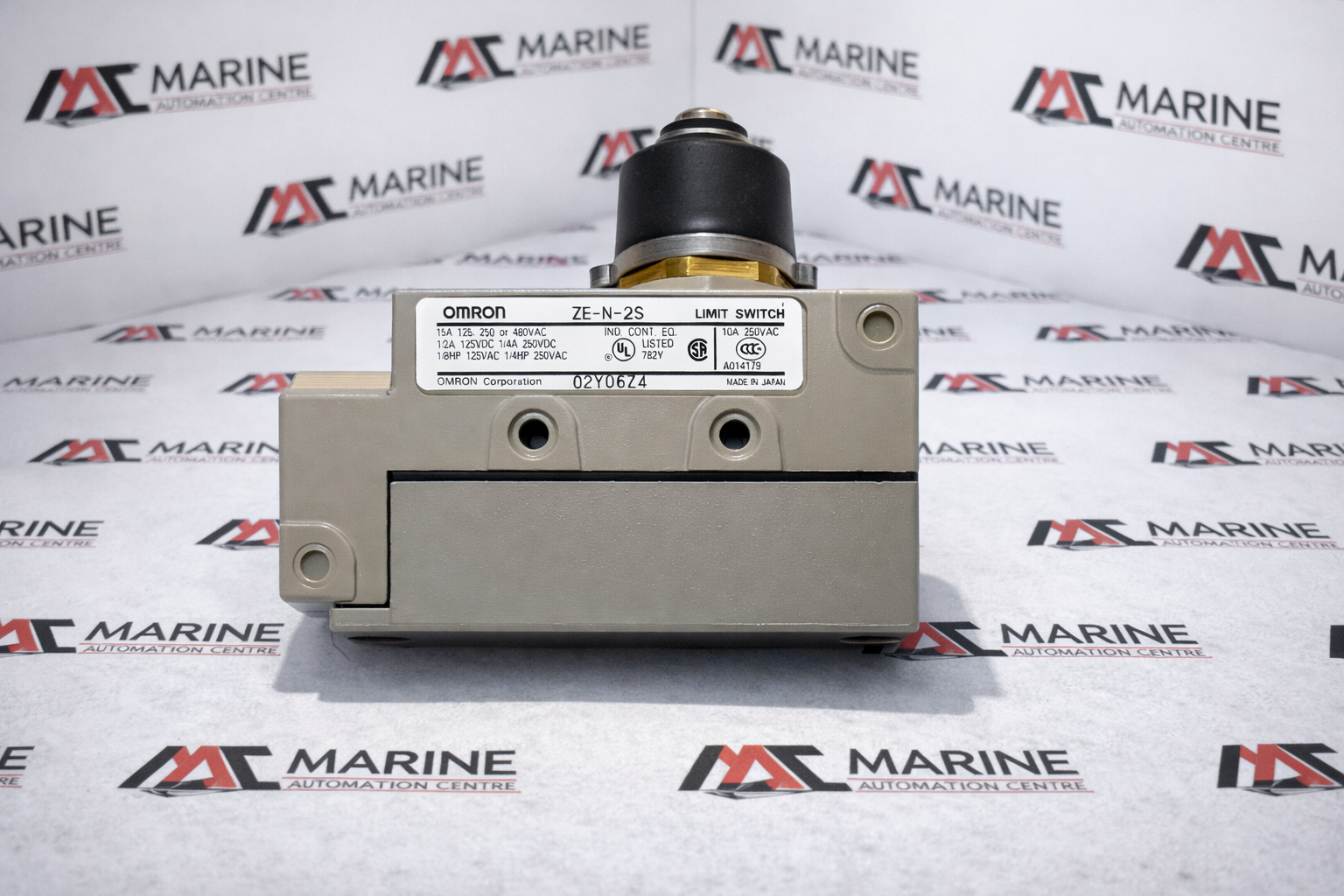 Omron ZE-N-2S Limit Switch  02Y06Z4 thumbnail