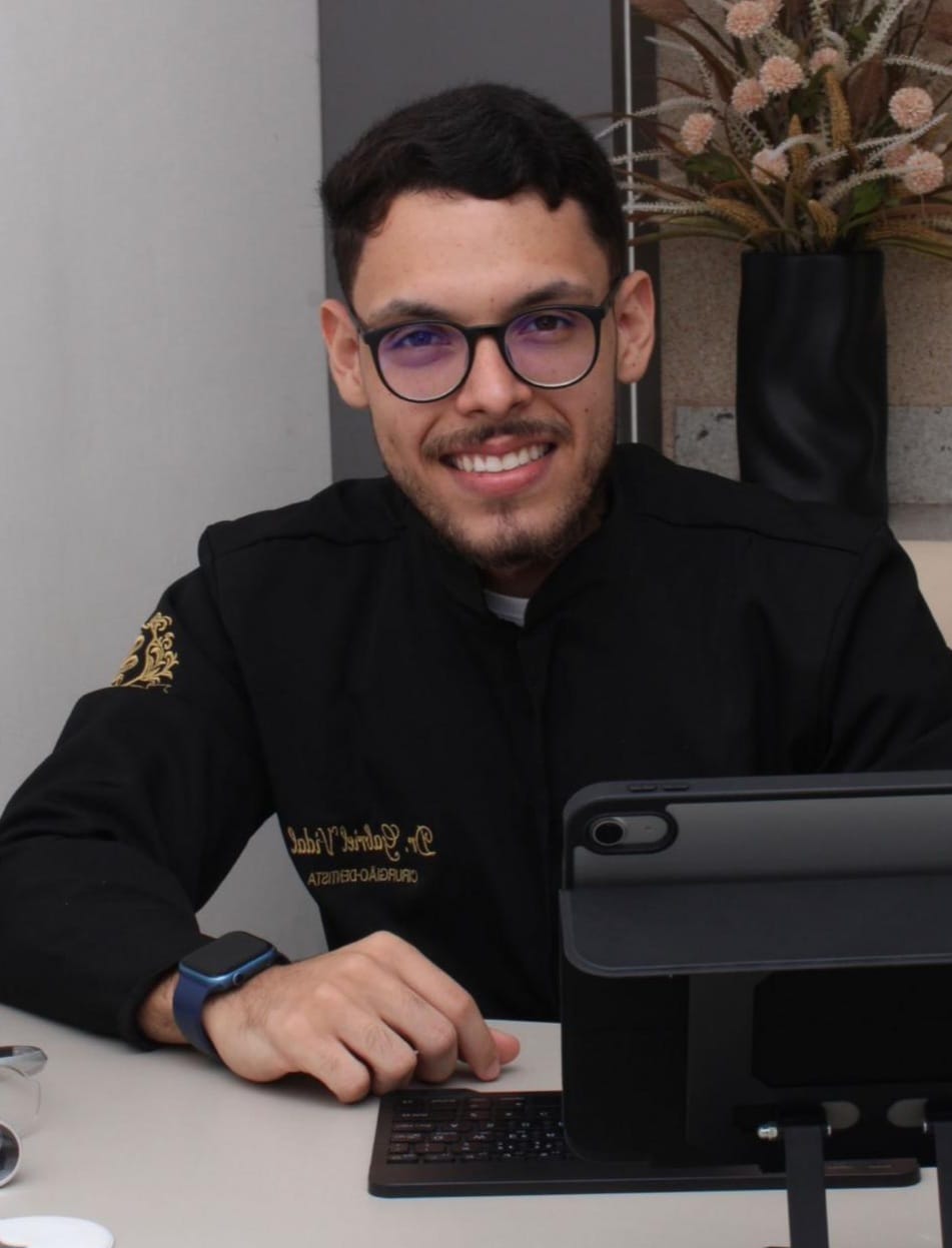 Dr. Marcos Gabriel Vidal