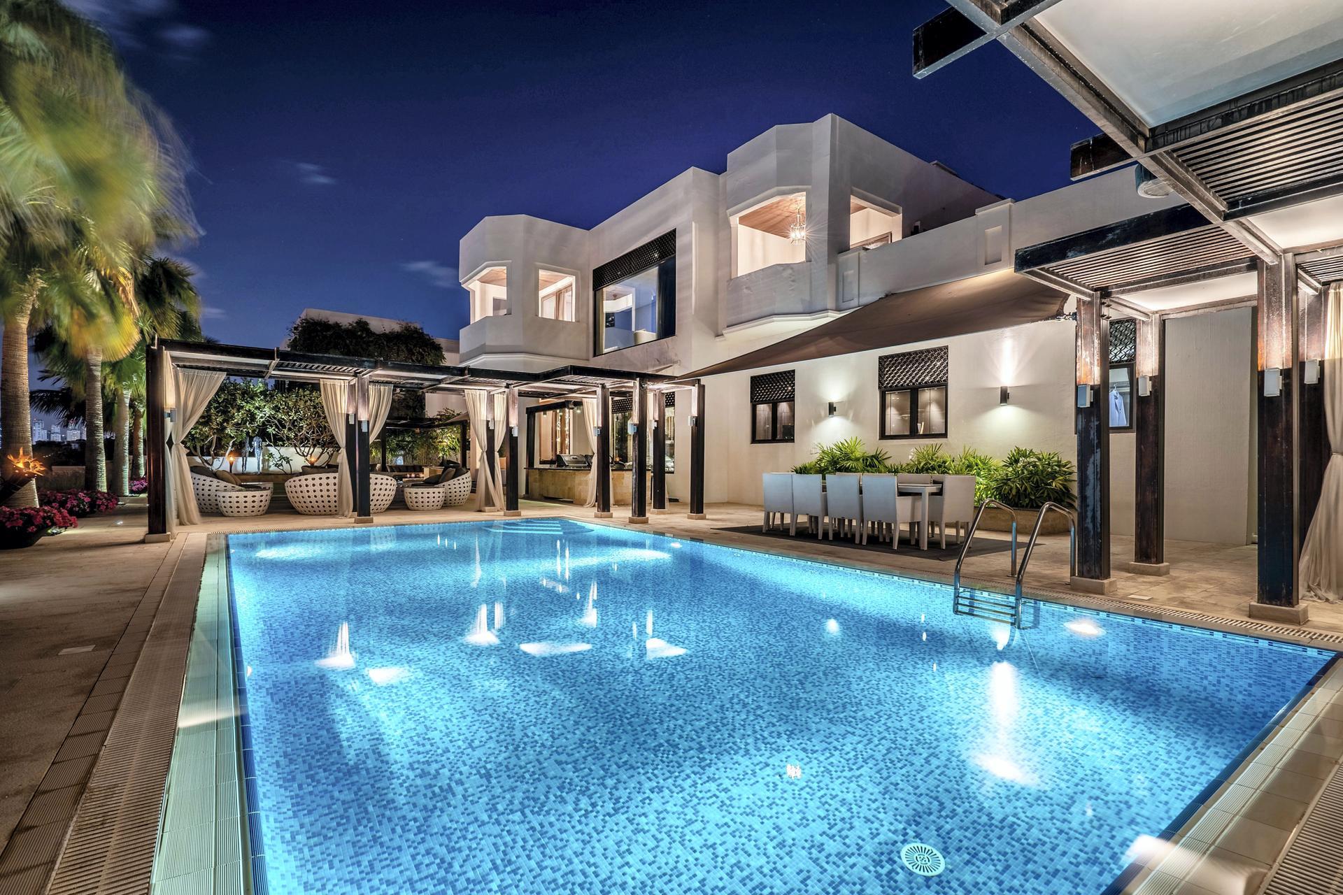 An elite Saint-Tropez private villa