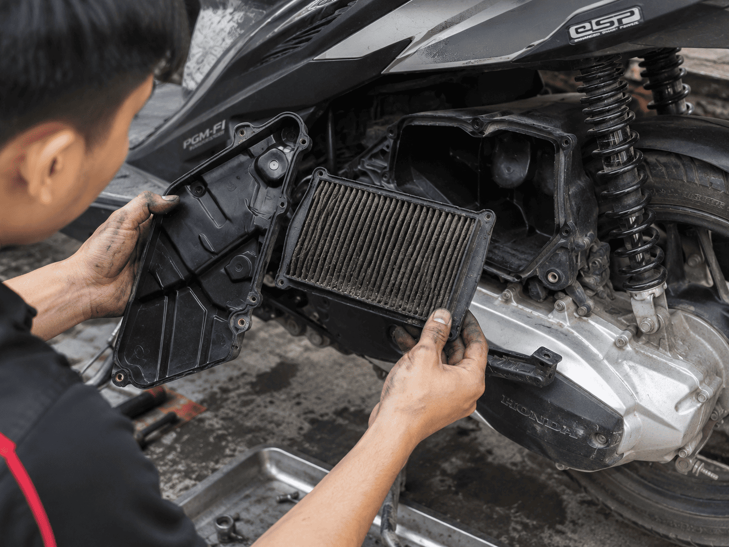 Lọc gió bẩn làm giảm hiệu quả đốt cháy
