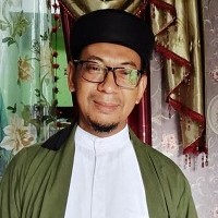 Dr. KH Zuni Nurrochim,S.Ag,M.Ag