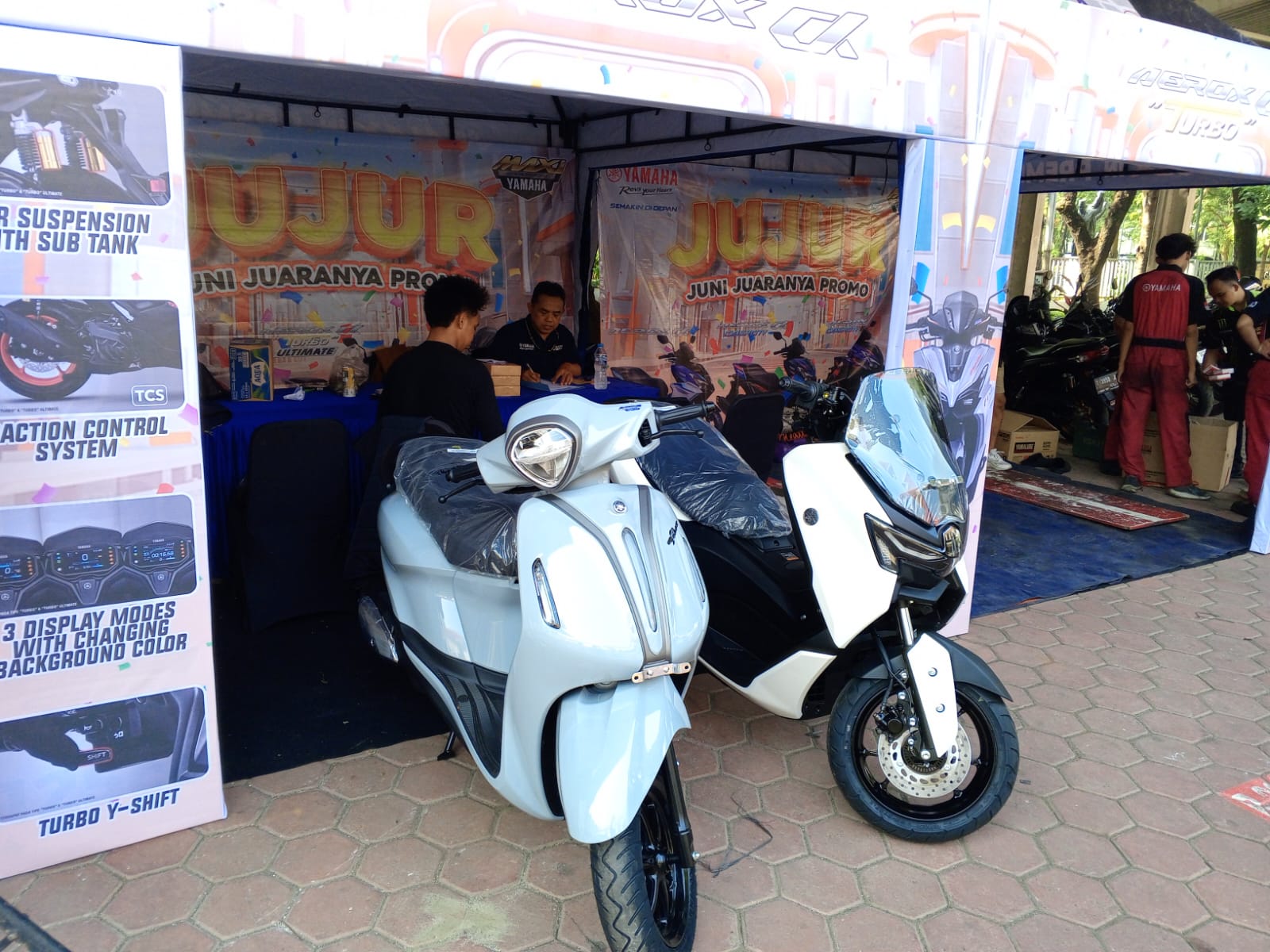 Display Motor Yamaha