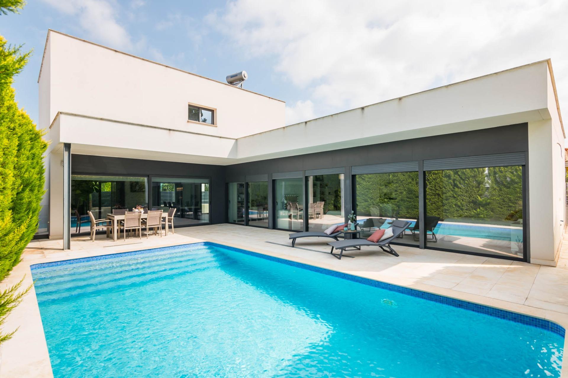 🥇BEST HOUSE Inmobiliaria Gupo Inmobiliario y Financiero en Molina de Segura, servicios inmobiliarios en Molina de Segura