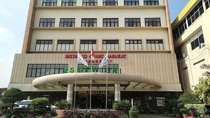 Penyusunan Studi Kelayakan RS Dewi Sri Karawang