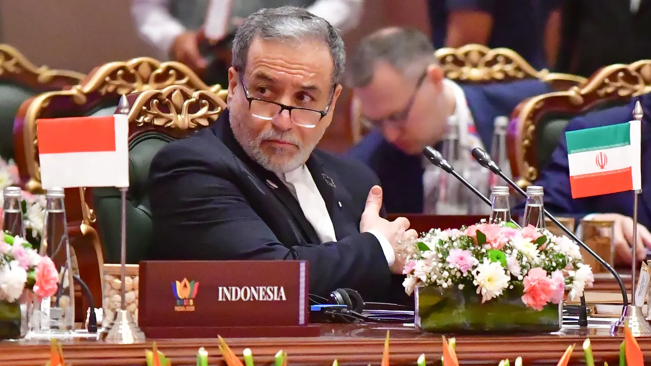 Iran Says US Talks Remain Suspended, Sets Conditions for Resumption