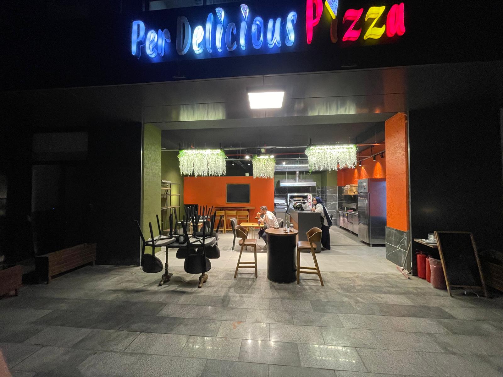 Per Delicious Pizza restoranı