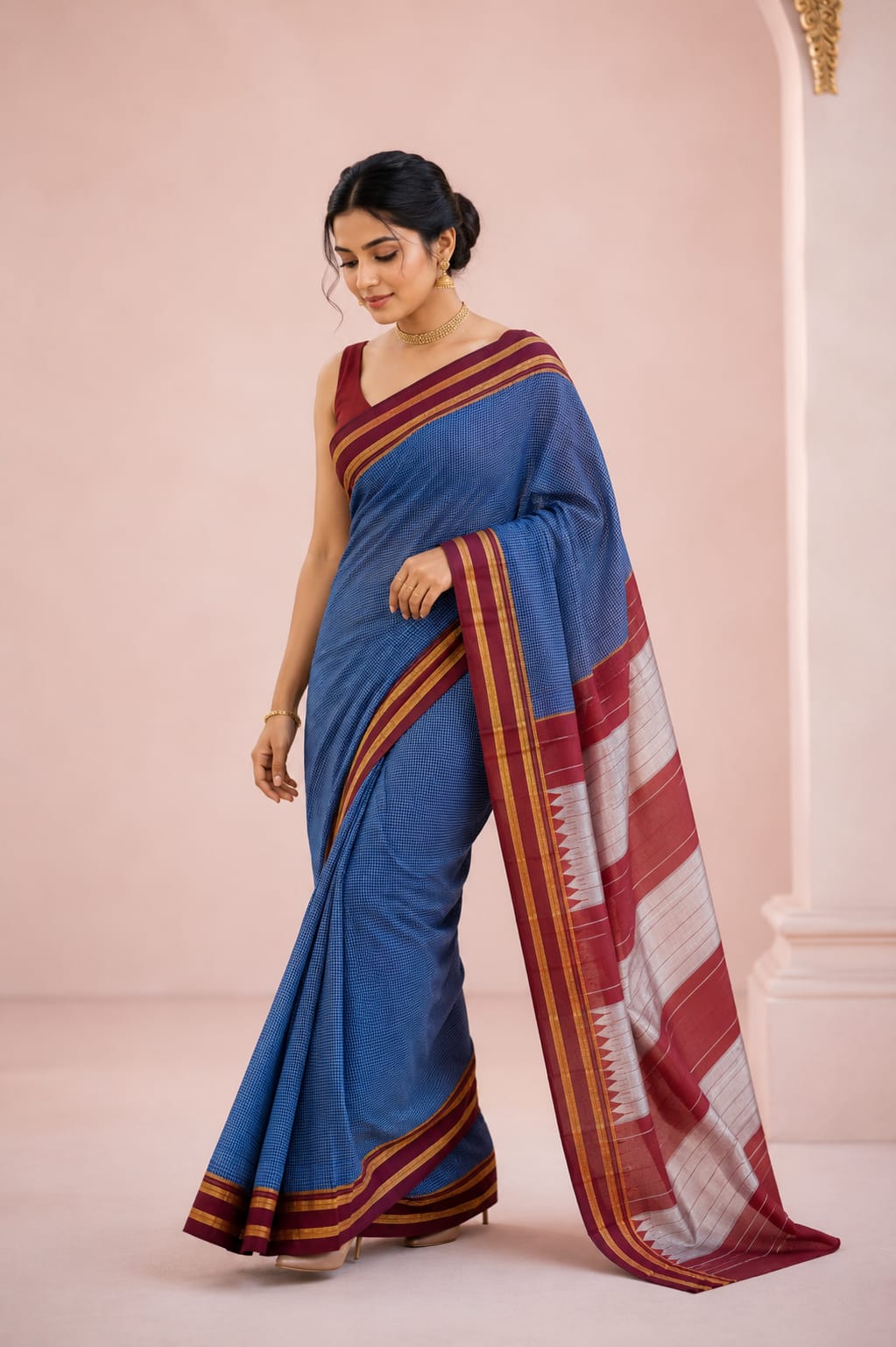 Ragavali Blue Chex Handloom Gayathri Ilkal Sarees