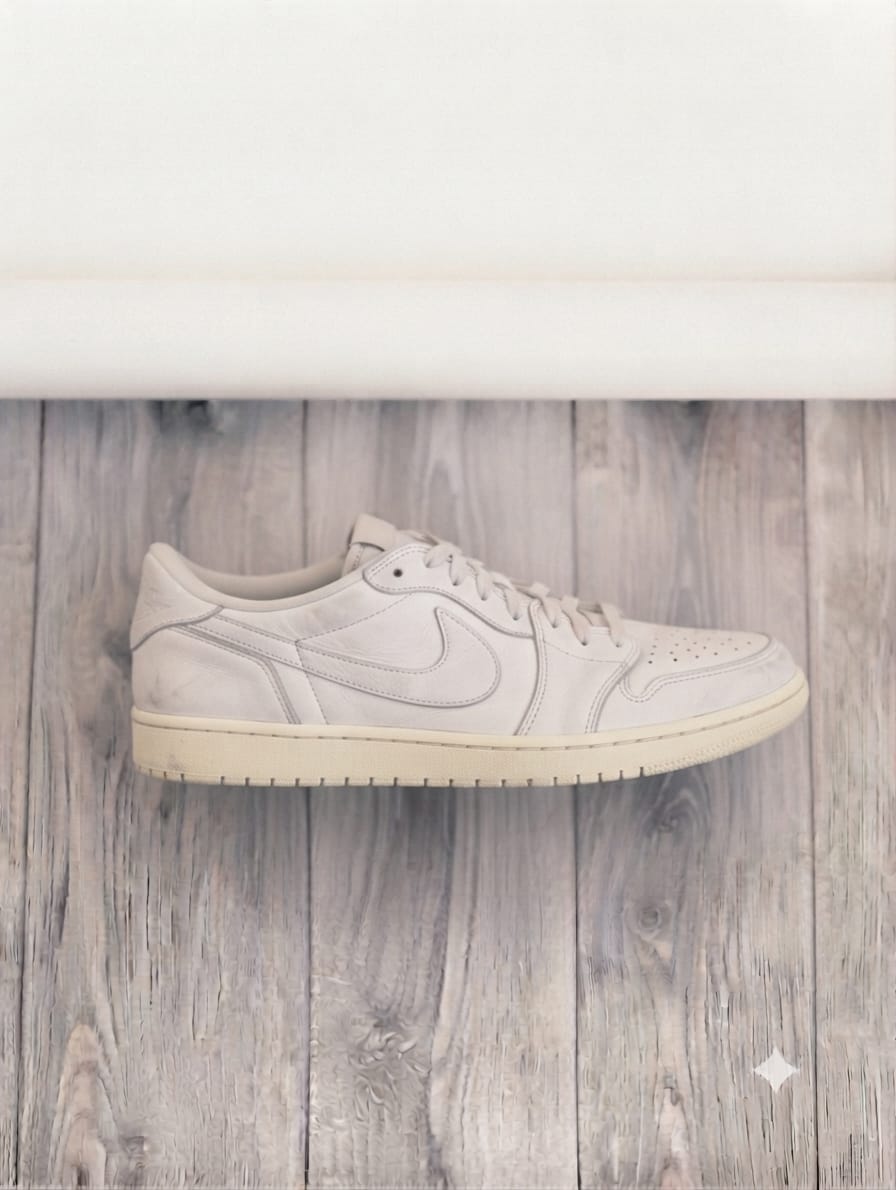 Nike Air Jordan 1 Low – Triple White