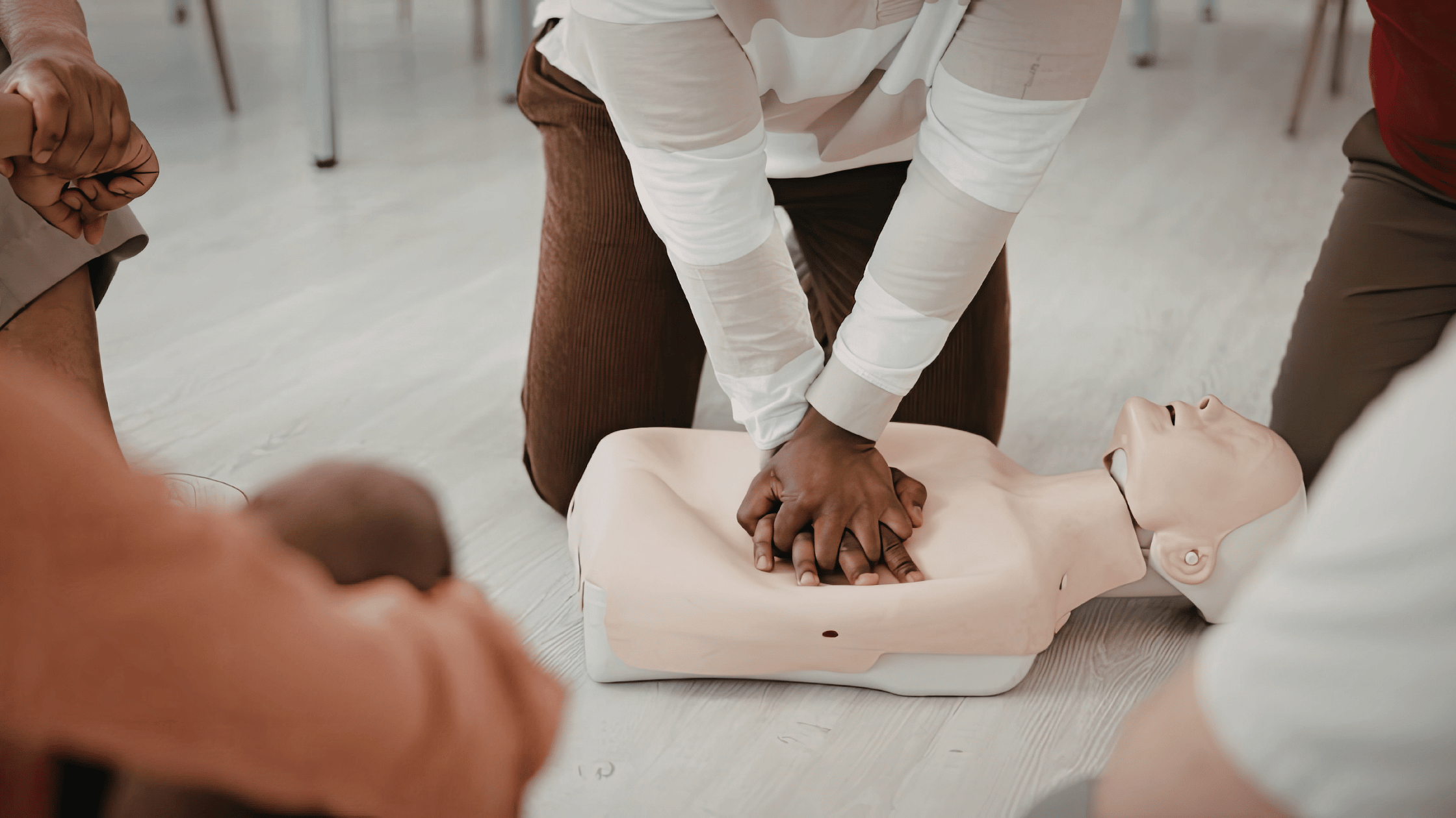 Online CPR training on laptop