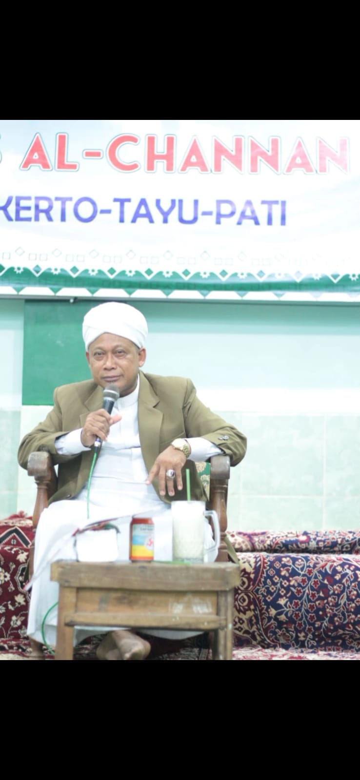 KH. Haji Syaerozi Basyri
