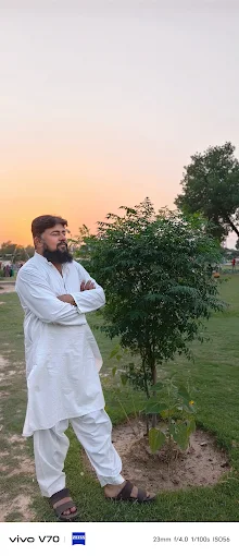 Dr. Adnan
