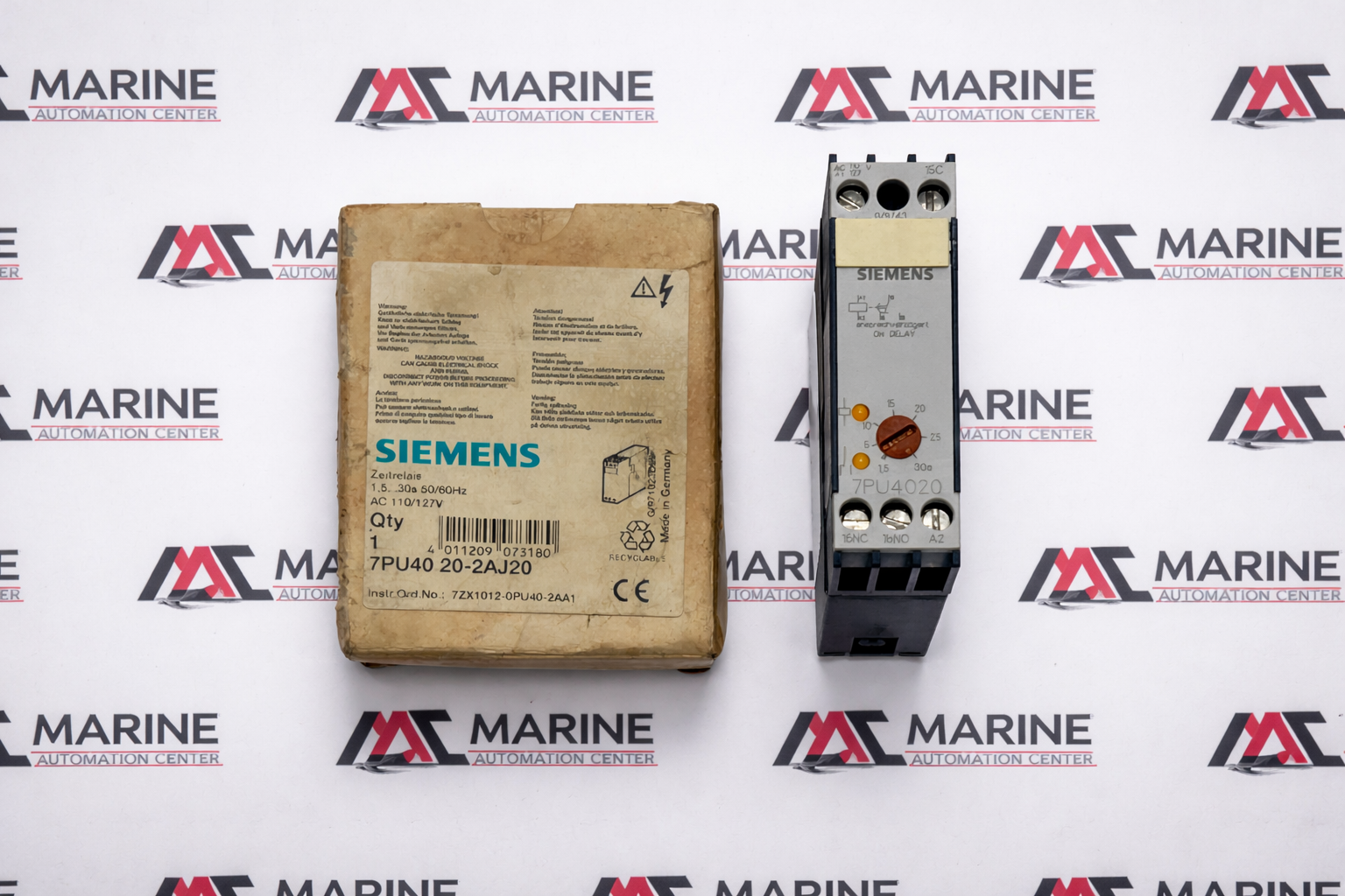 Siemens 7PU4020-2AJ20 Time Delay Module