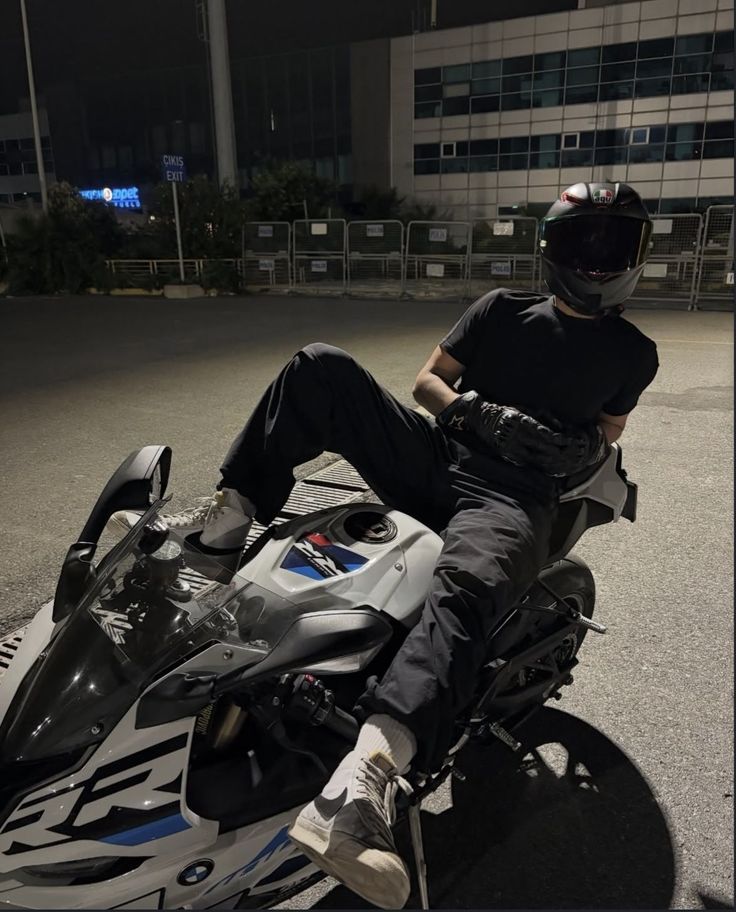 รูปรถ