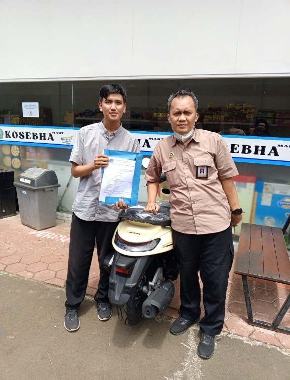 Serah Terima Kendaraan Honda Kepada Anggota KOSEBHA Dengan Pembayaran Kredit