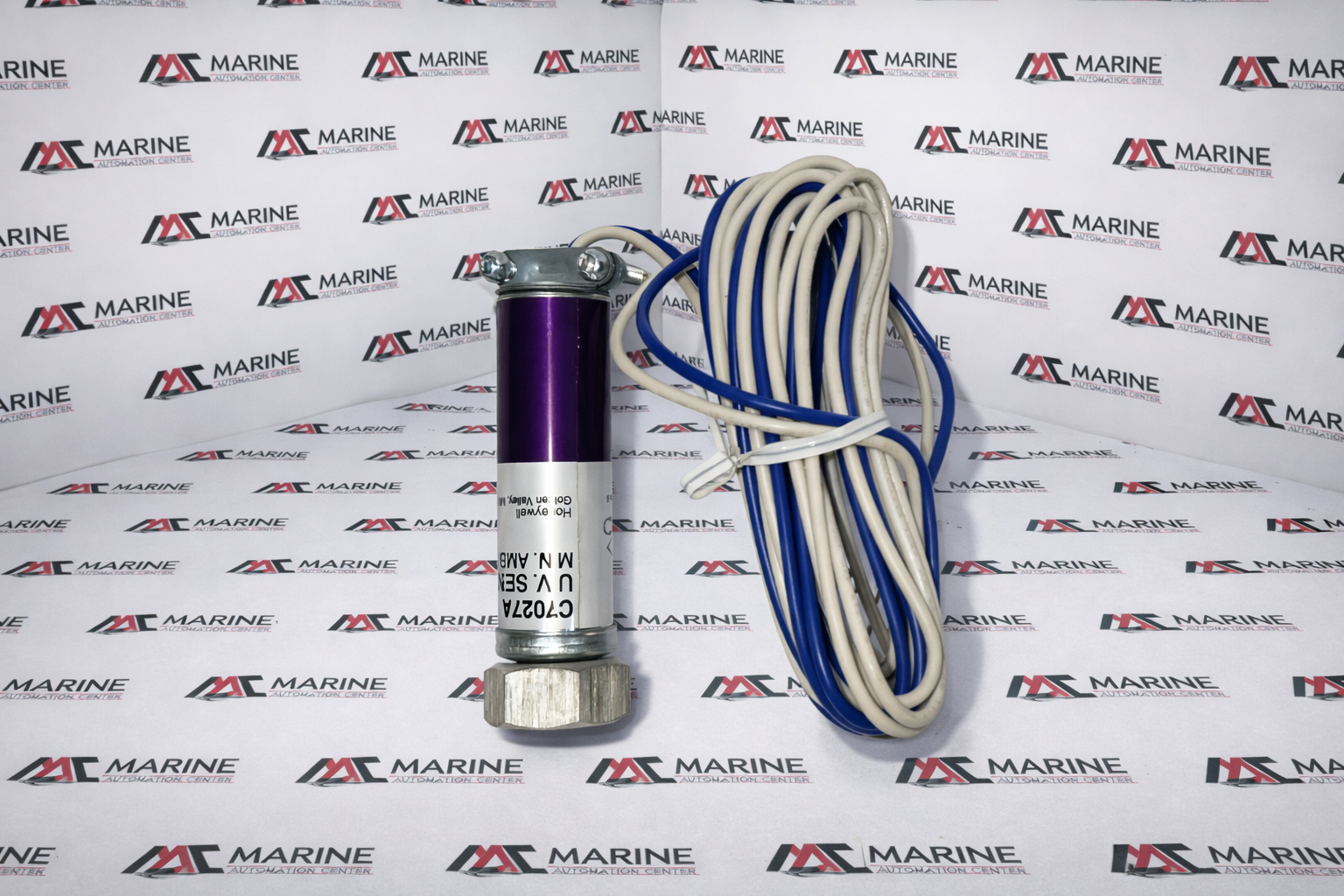 Honeywell C7027a1031 Flame Detector -40 to +215 thumbnail