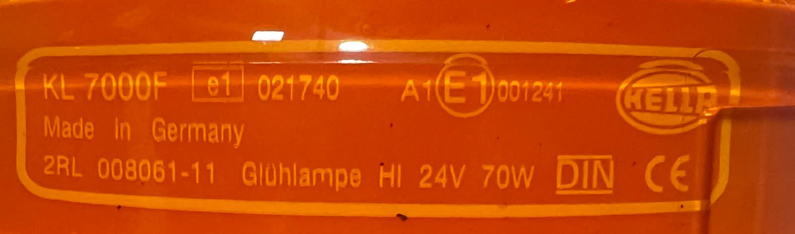 Hella Kl 7000f Rotating Beacon 2rl 008061-11 24v 70w thumbnail